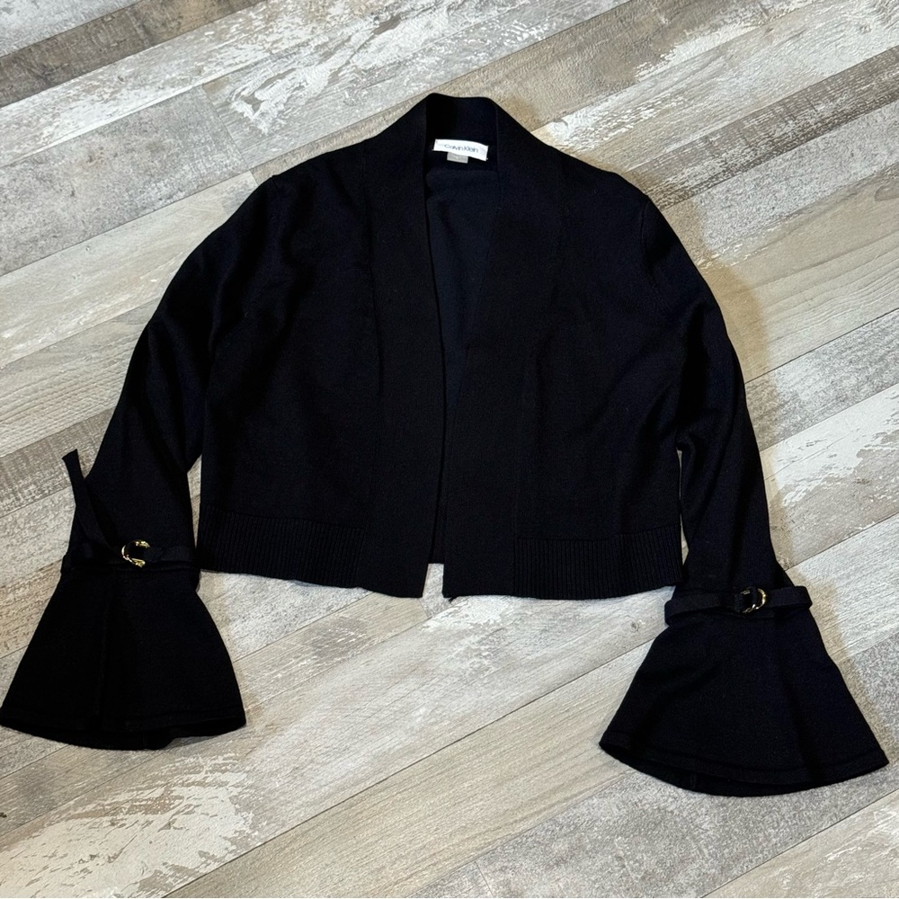 Women’s Black Cropped Top Open Front Shrug Sweater - Size Small